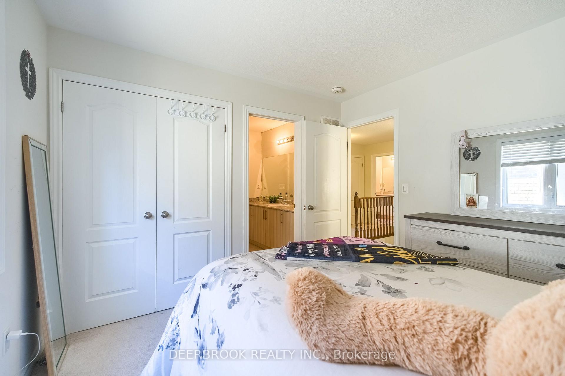 Photo 47 of 1945 Douglas Langtree Drive, Oshawa, Taunton — HOMEH