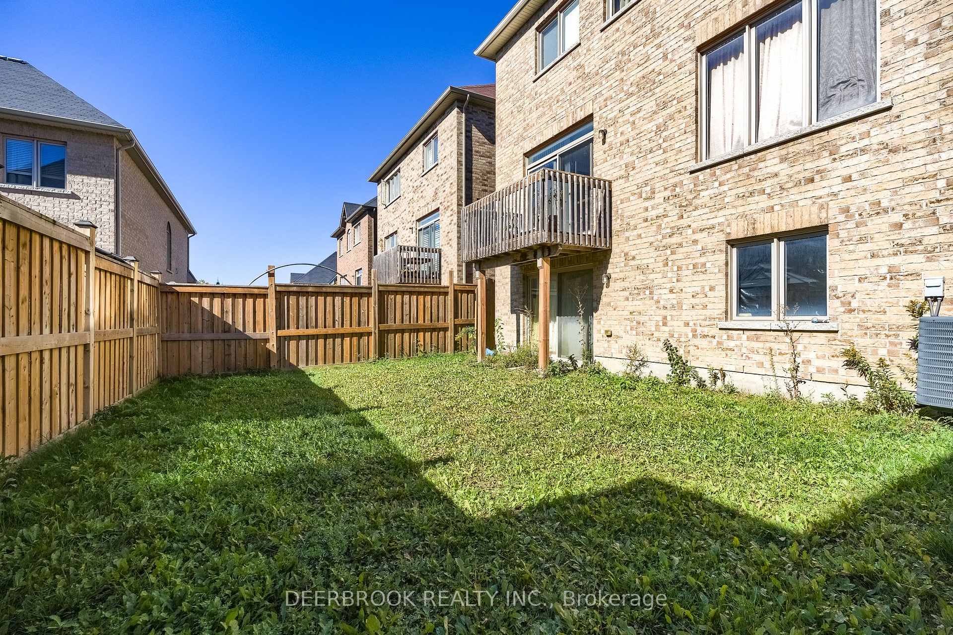 Photo 57 of 1945 Douglas Langtree Drive, Oshawa, Taunton — HOMEH