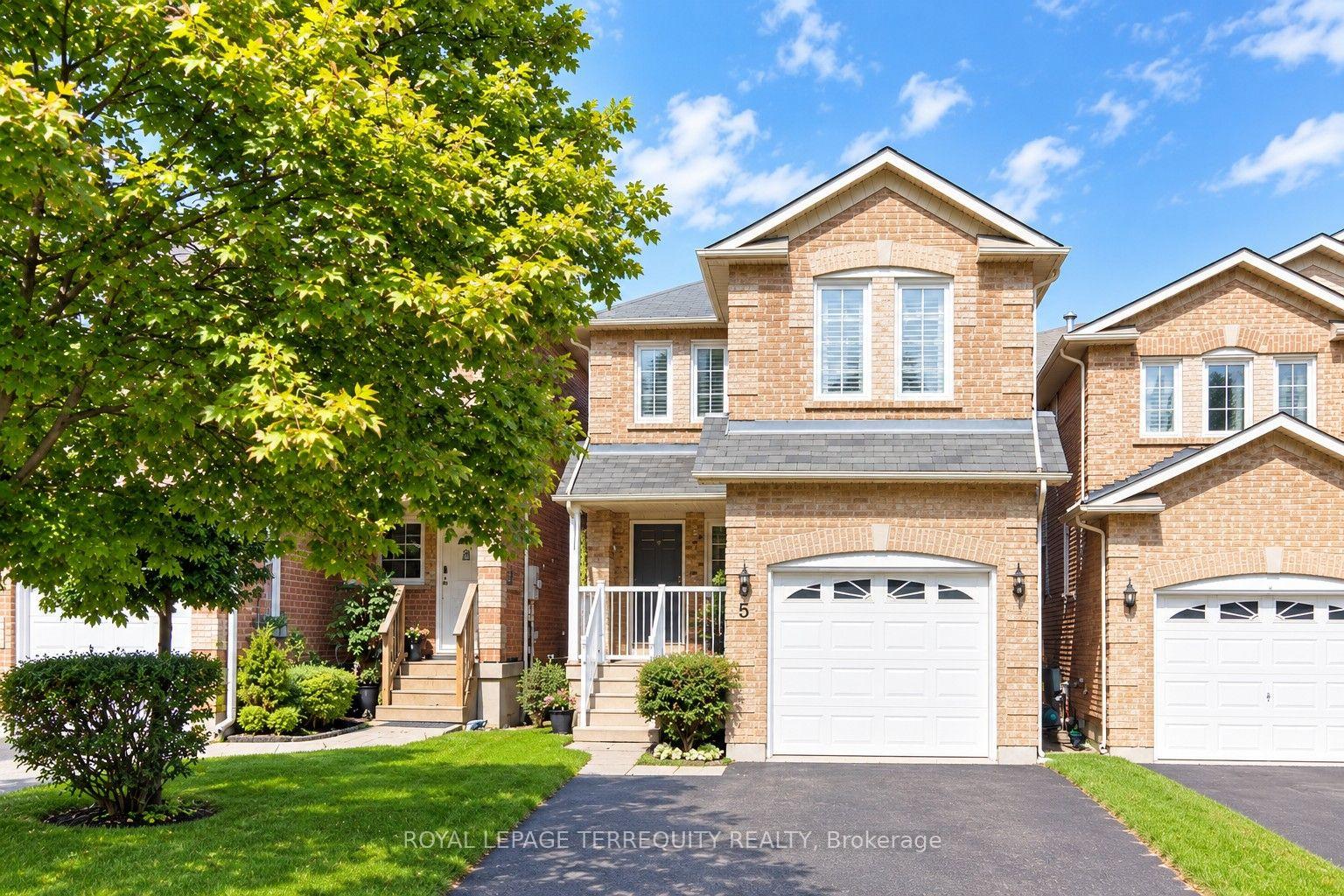 Photo 2 of 5 Heaver Drive, Whitby, Pringle Creek — HOMEH