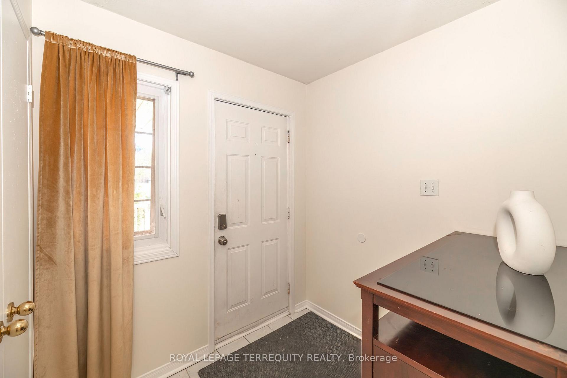 Photo 14 of 5 Heaver Drive, Whitby, Pringle Creek — HOMEH