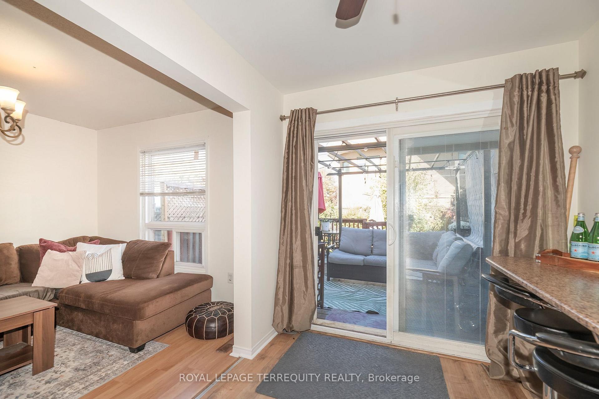 Photo 18 of 5 Heaver Drive, Whitby, Pringle Creek — HOMEH