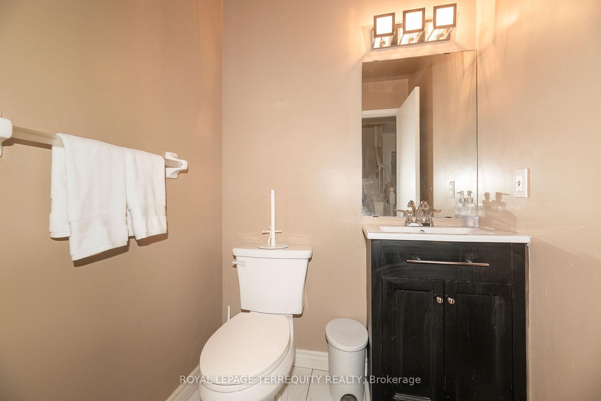Photo 19 of 5 Heaver Drive, Whitby, Pringle Creek — HOMEH