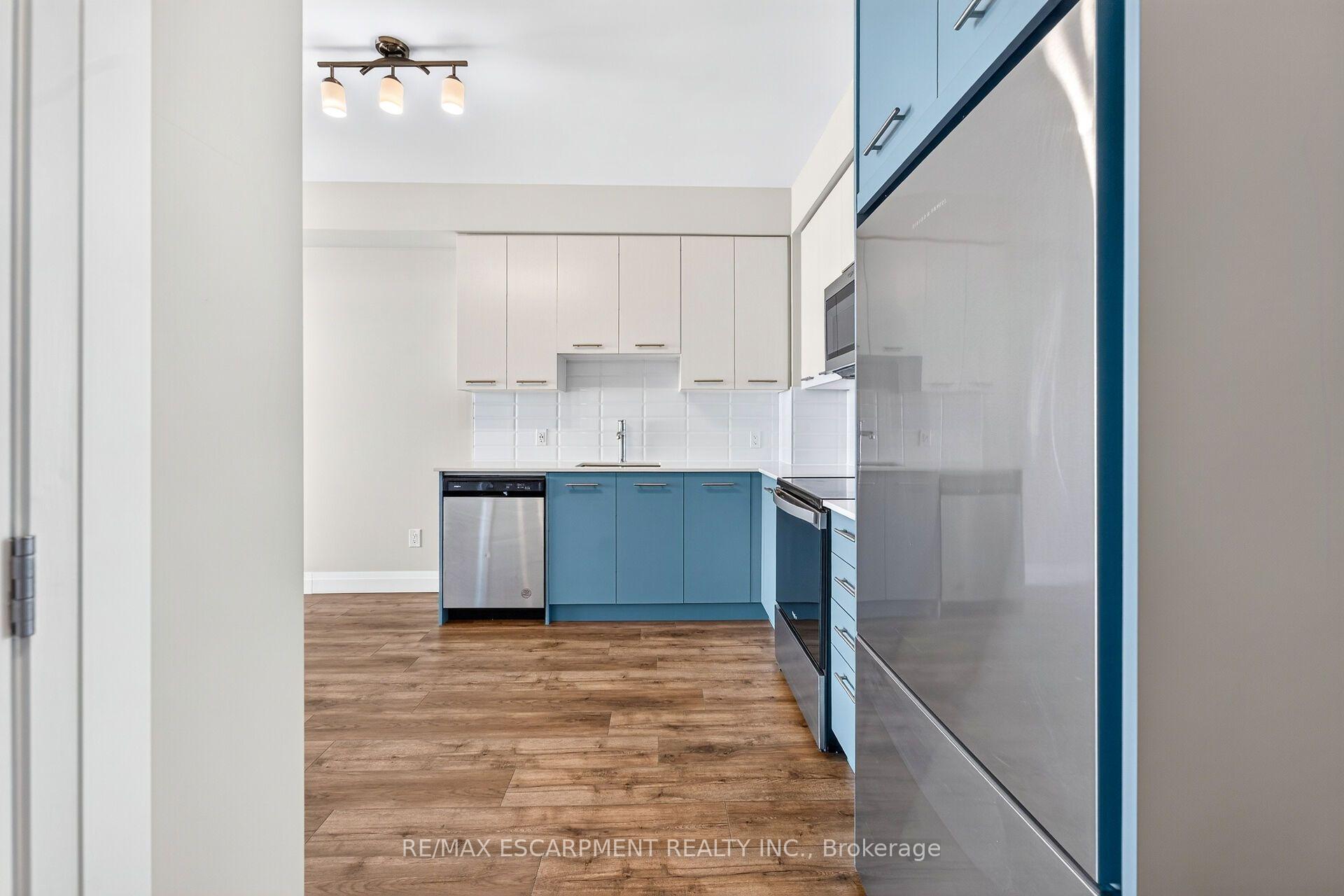 Photo 6 of Unit 804, 385 Winston Road, Grimsby, Grimsby Beach — HOMEH