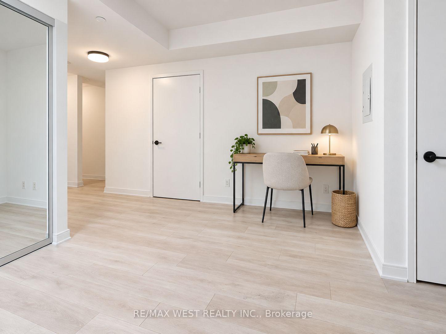 Photo 4 of Unit N808, 35 Rolling Mills Road, Toronto, Waterfront Communities — HOMEH