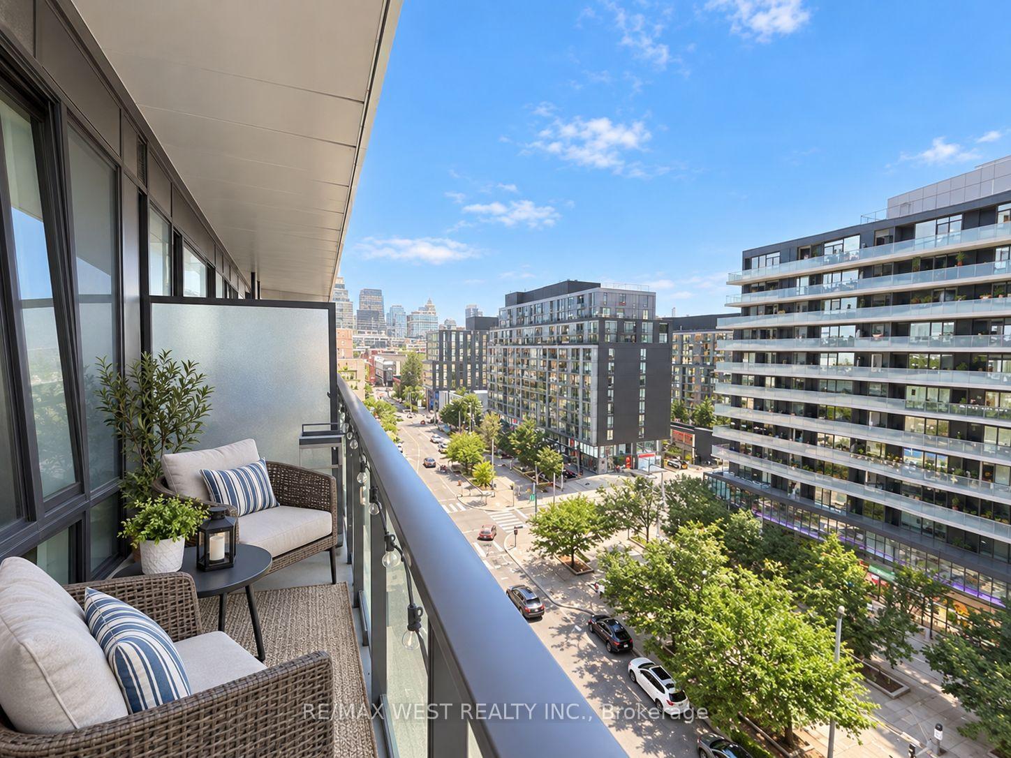 Photo 10 of Unit N808, 35 Rolling Mills Road, Toronto, Waterfront Communities — HOMEH
