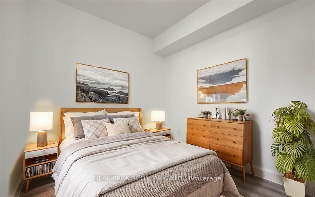 Photo 8 of Unit 5, 14 Hatfield Crescent, Etobicoke, Elms-Old Rexdale — HOMEH