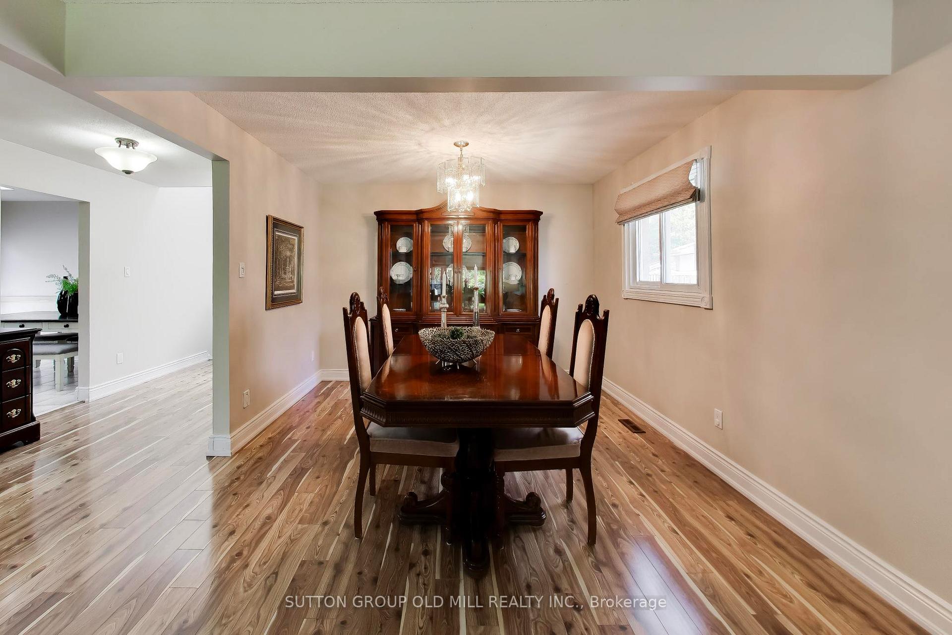 Photo 6 of 251 Chalfield Lane, Mississauga, Rathwood — HOMEH