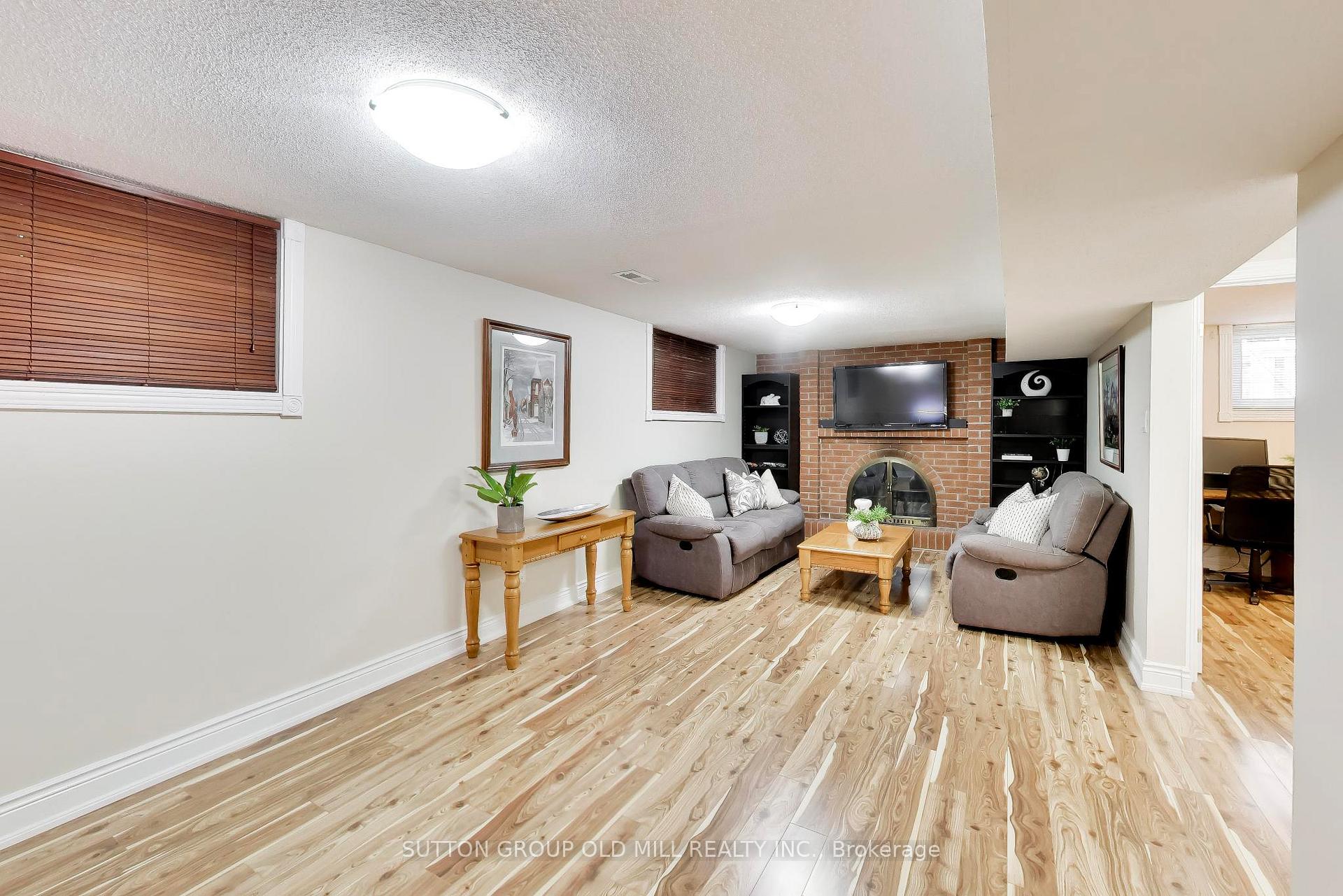 Photo 14 of 251 Chalfield Lane, Mississauga, Rathwood — HOMEH