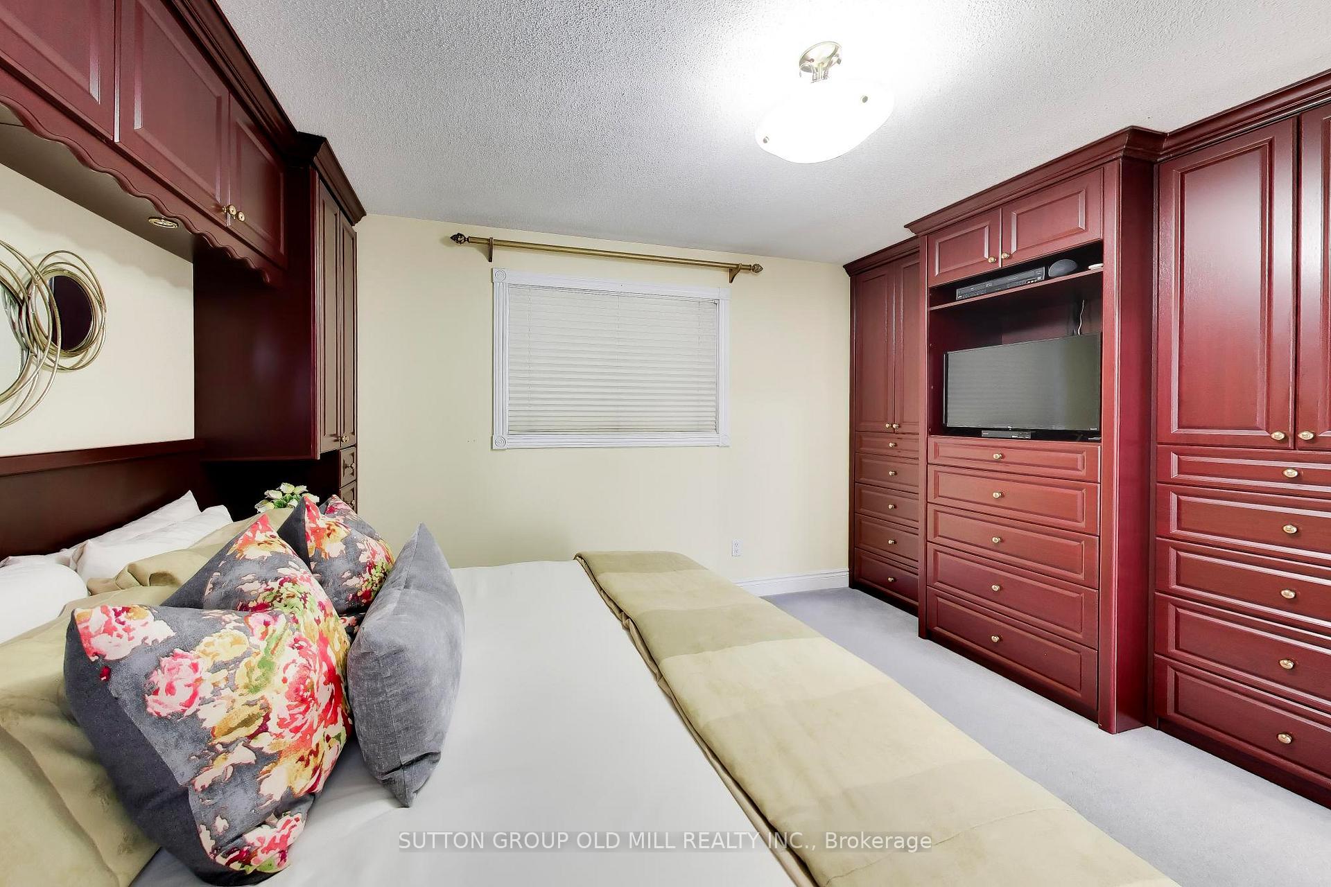 Photo 19 of 251 Chalfield Lane, Mississauga, Rathwood — HOMEH