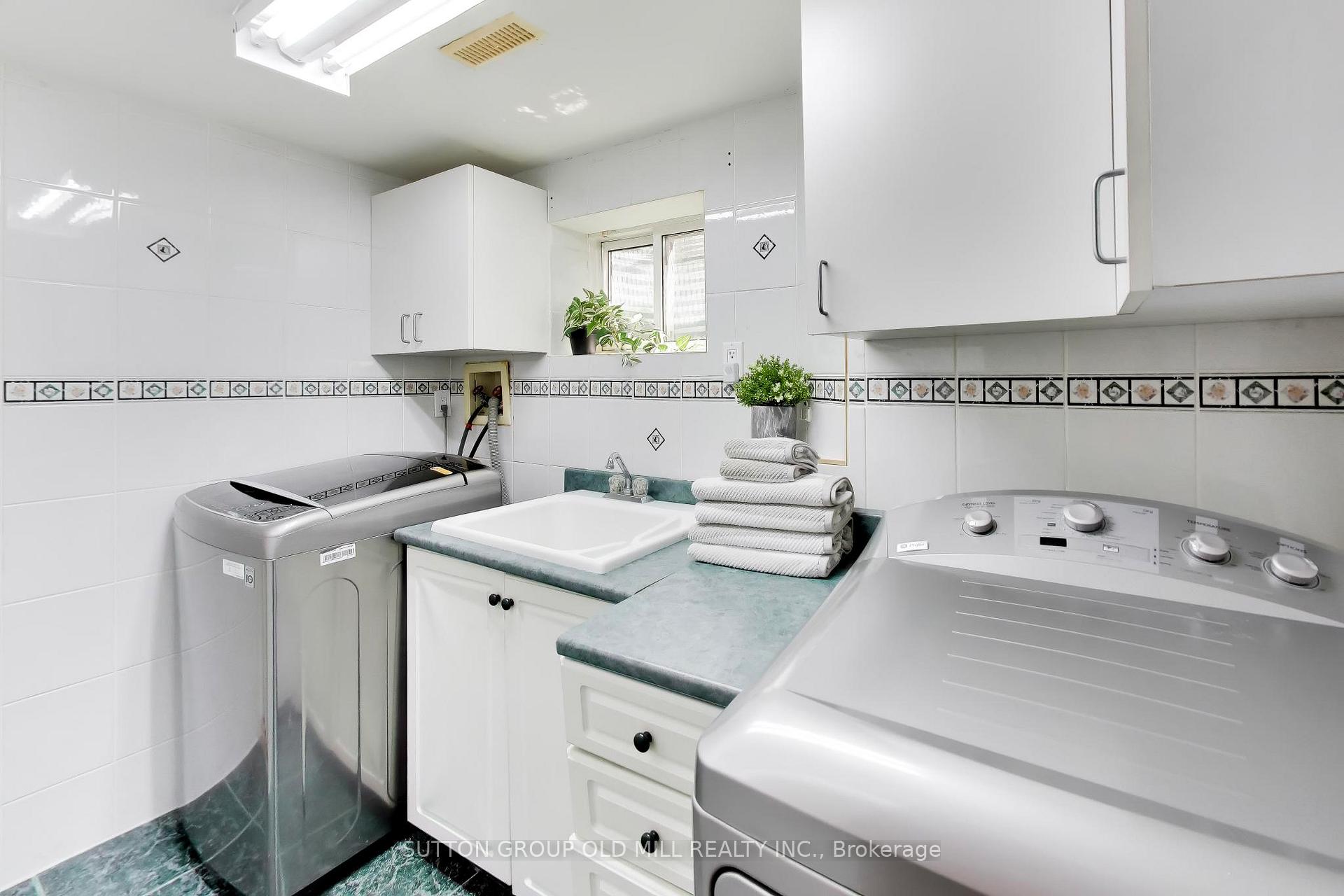 Photo 33 of 251 Chalfield Lane, Mississauga, Rathwood — HOMEH