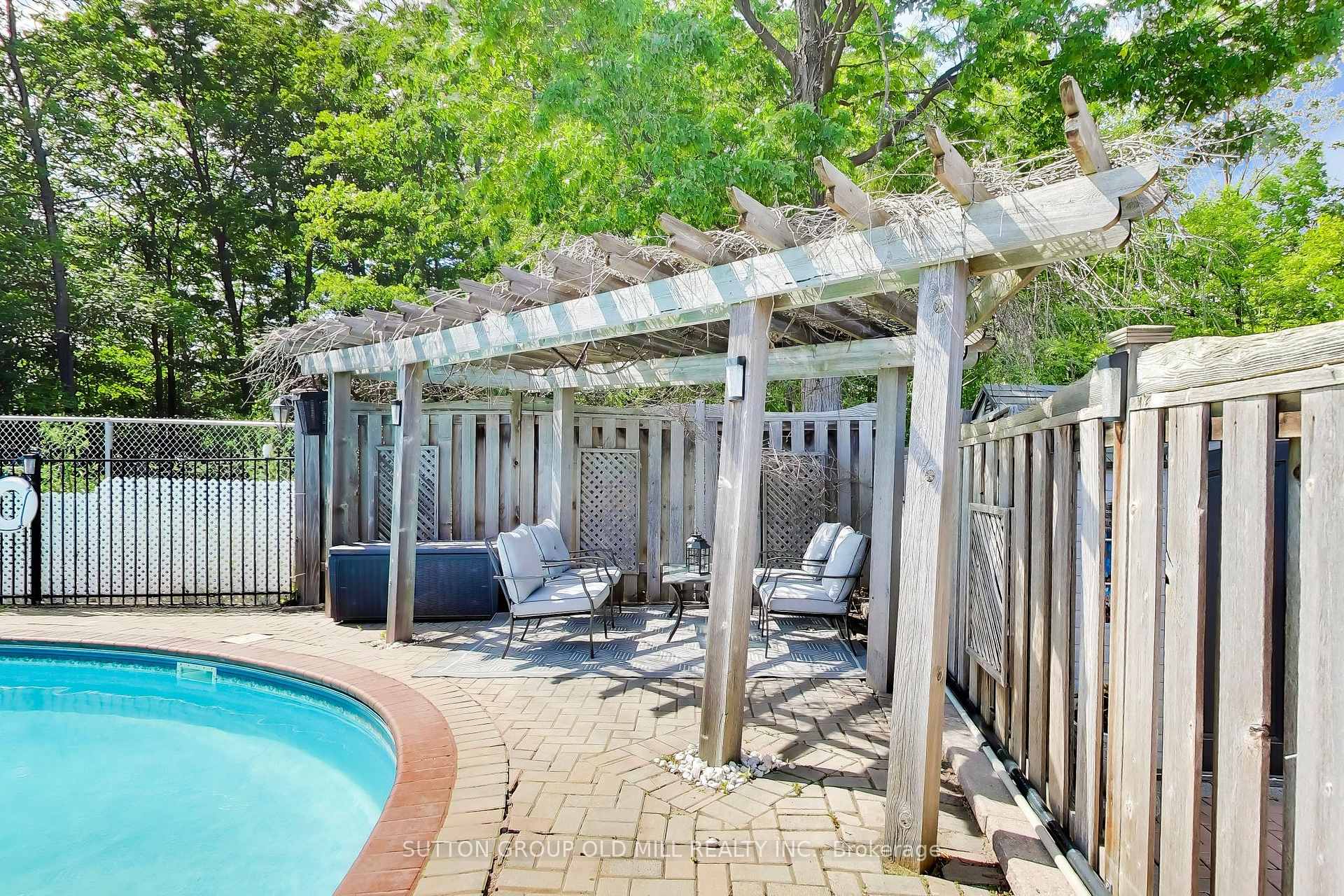 Photo 37 of 251 Chalfield Lane, Mississauga, Rathwood — HOMEH