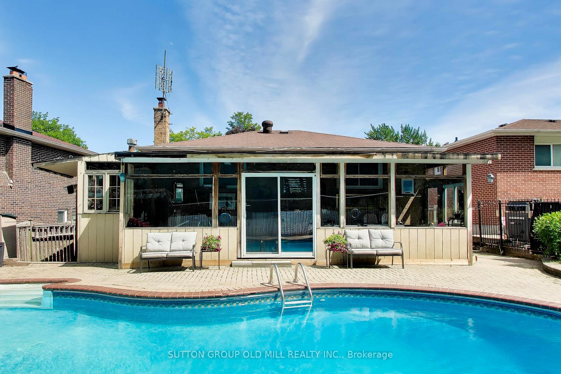 Photo 39 of 251 Chalfield Lane, Mississauga, Rathwood — HOMEH