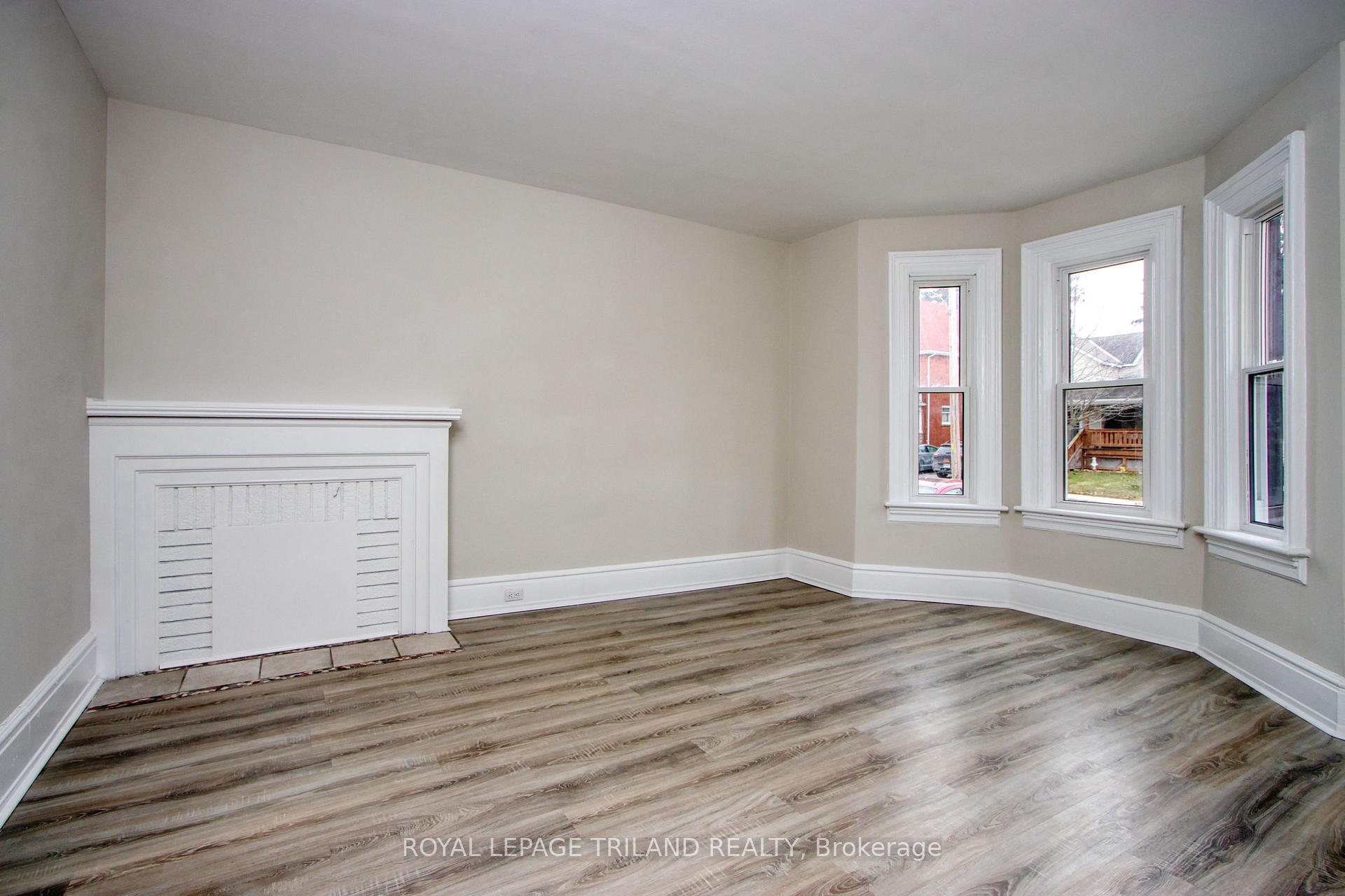 Photo 3 of Unit 2, 53 Gladstone Avenue, St. Thomas — HOMEH