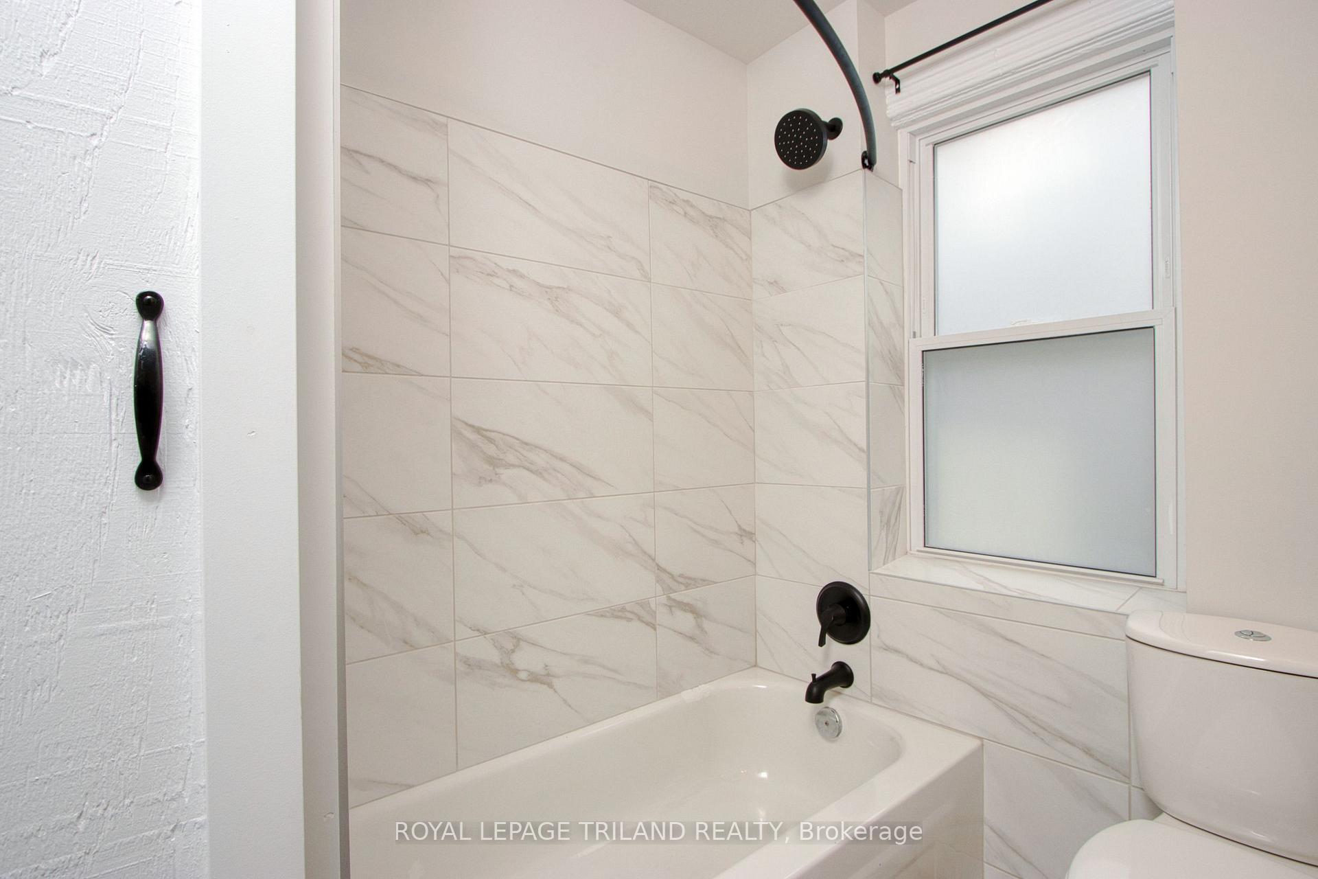 Photo 8 of Unit 2, 53 Gladstone Avenue, St. Thomas — HOMEH