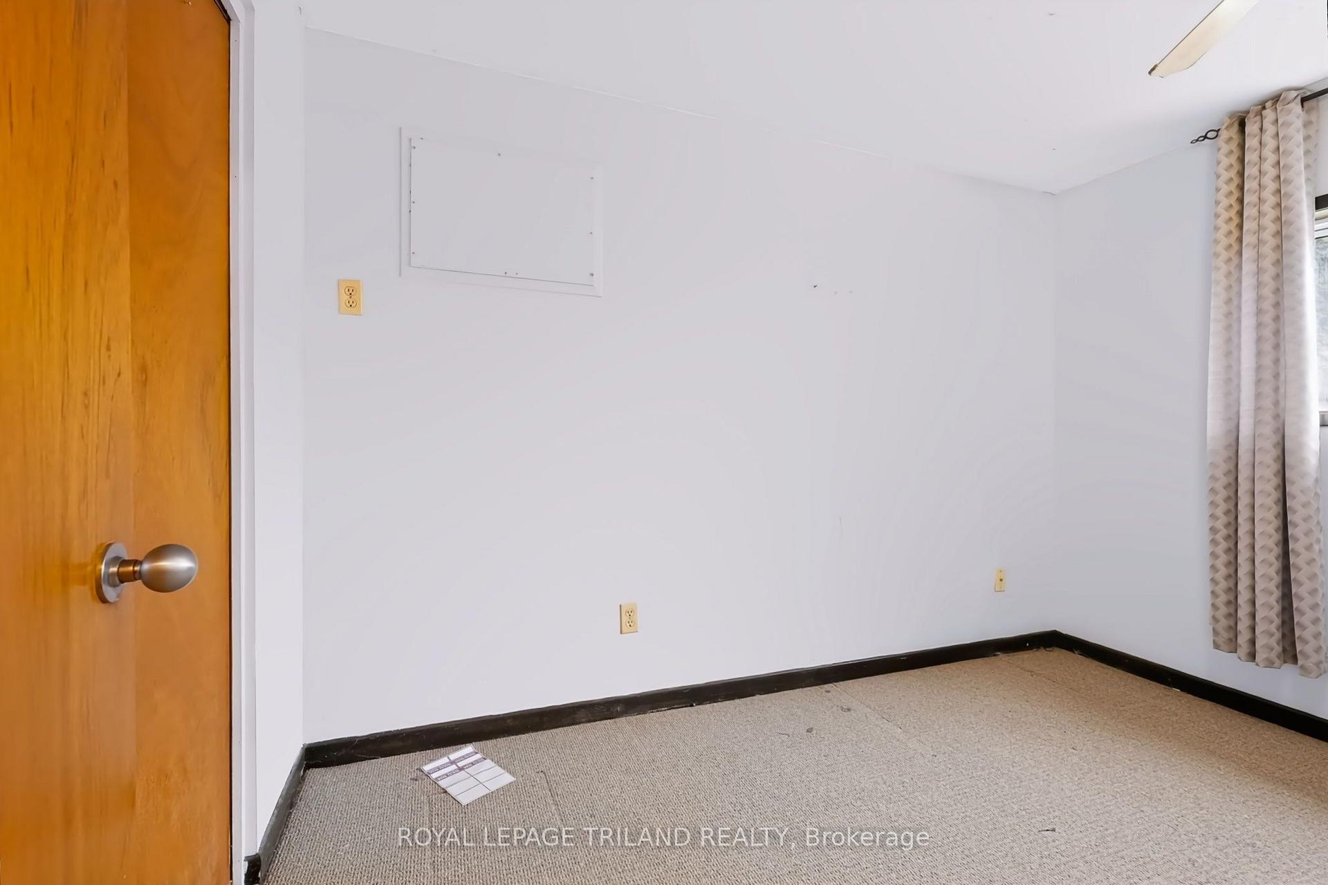 Photo 8 of Unit 1, 25 South Edgeware Road, St. Thomas — HOMEH