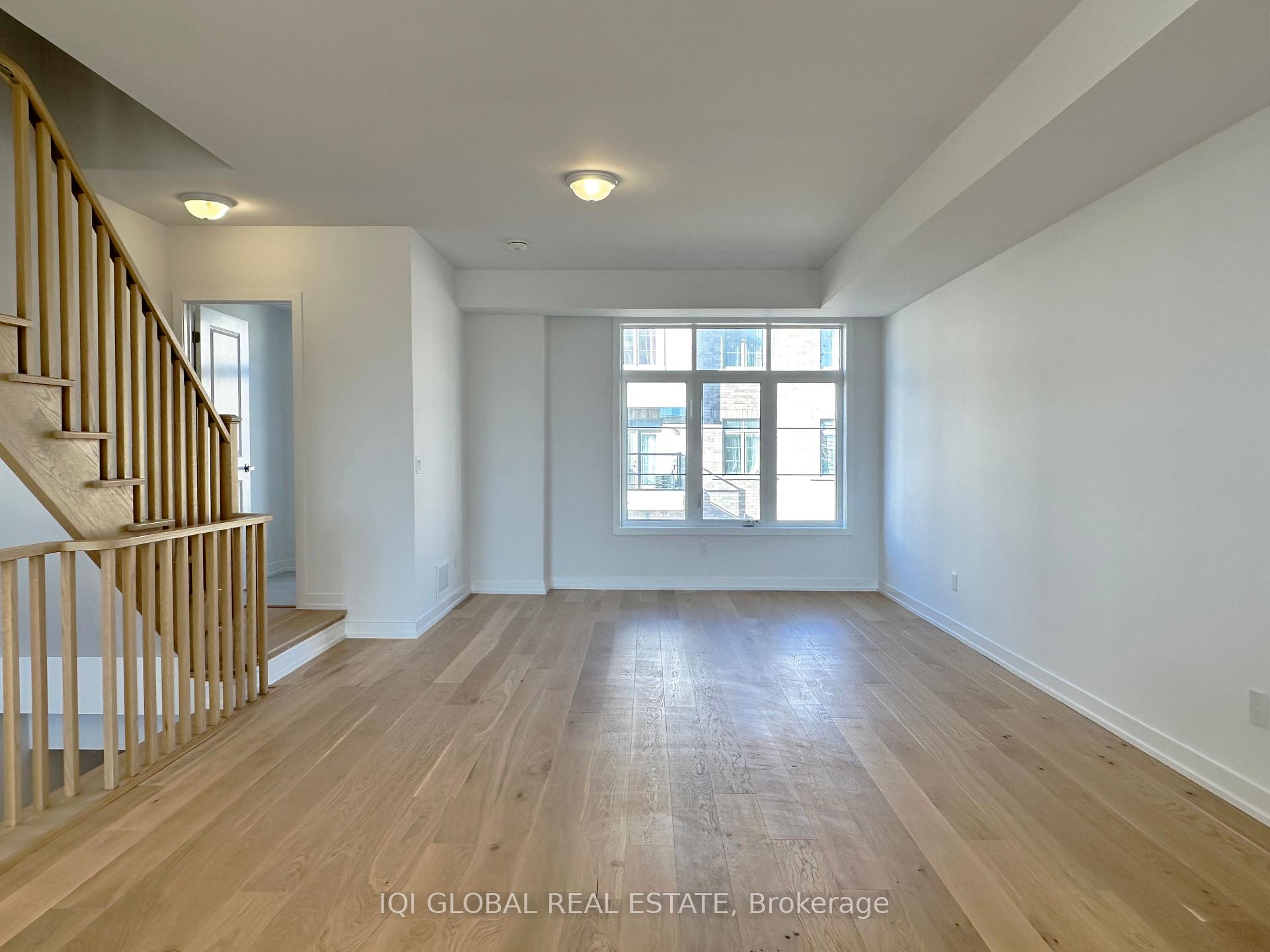 Photo 7 of Unit 302, 1655 Palmers Sawmill Road, Pickering, Duffin Heights — HOMEH