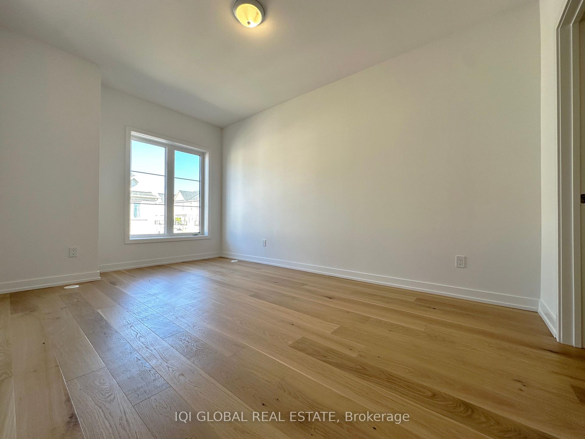Photo 12 of Unit 302, 1655 Palmers Sawmill Road, Pickering, Duffin Heights — HOMEH