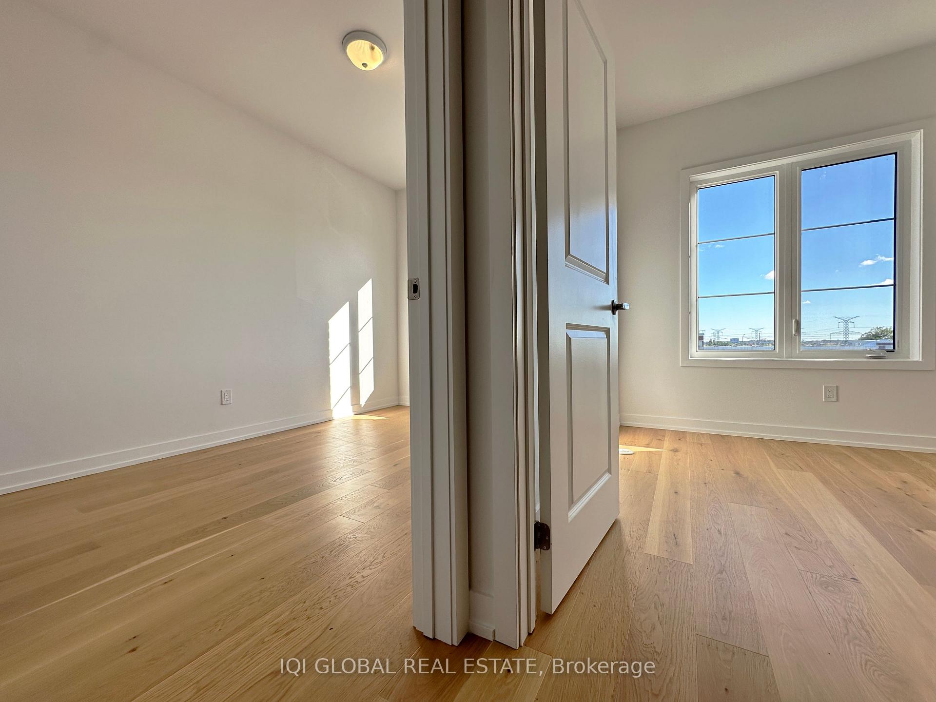 Photo 18 of Unit 302, 1655 Palmers Sawmill Road, Pickering, Duffin Heights — HOMEH