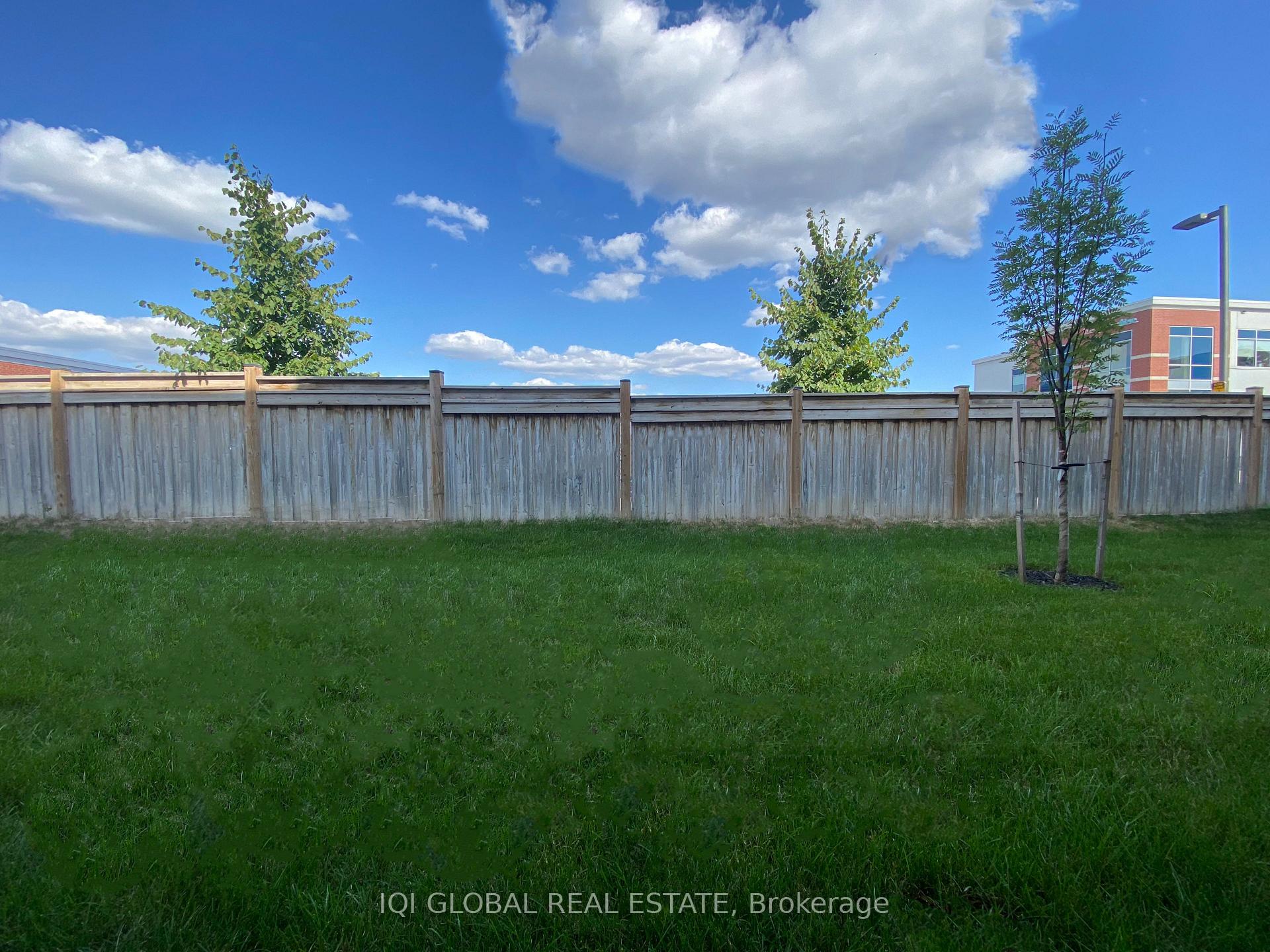 Photo 21 of Unit 302, 1655 Palmers Sawmill Road, Pickering, Duffin Heights — HOMEH