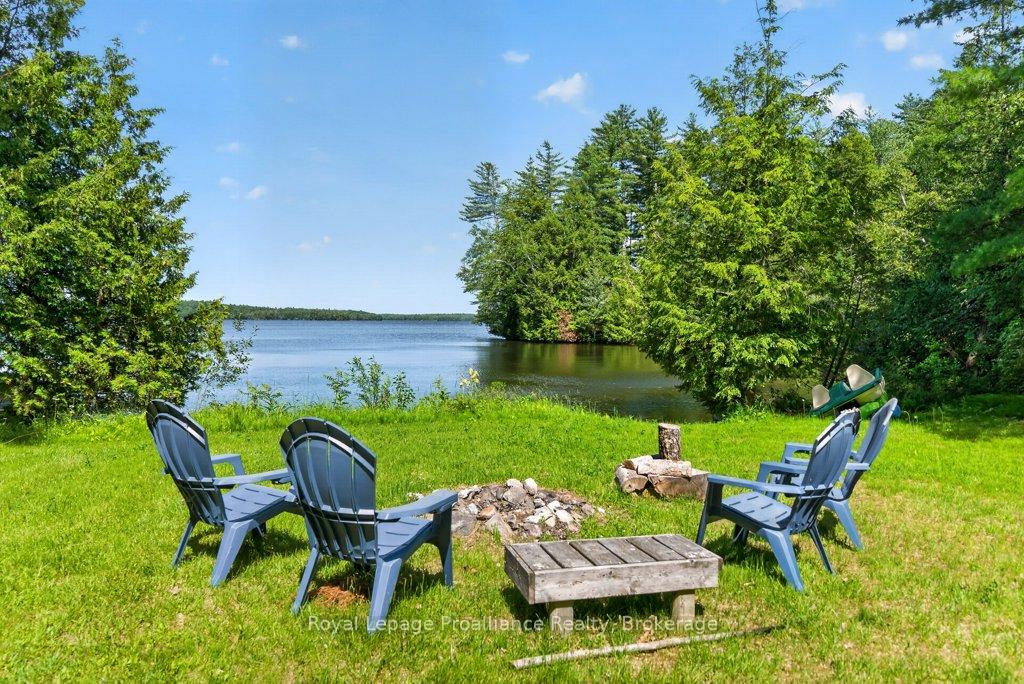 Photo 5 of 1401 Whites Road, Frontenac, Frontenac North — HOMEH