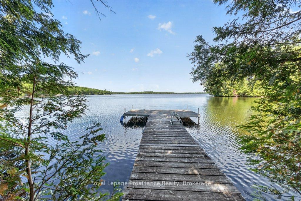 Photo 8 of 1401 Whites Road, Frontenac, Frontenac North — HOMEH