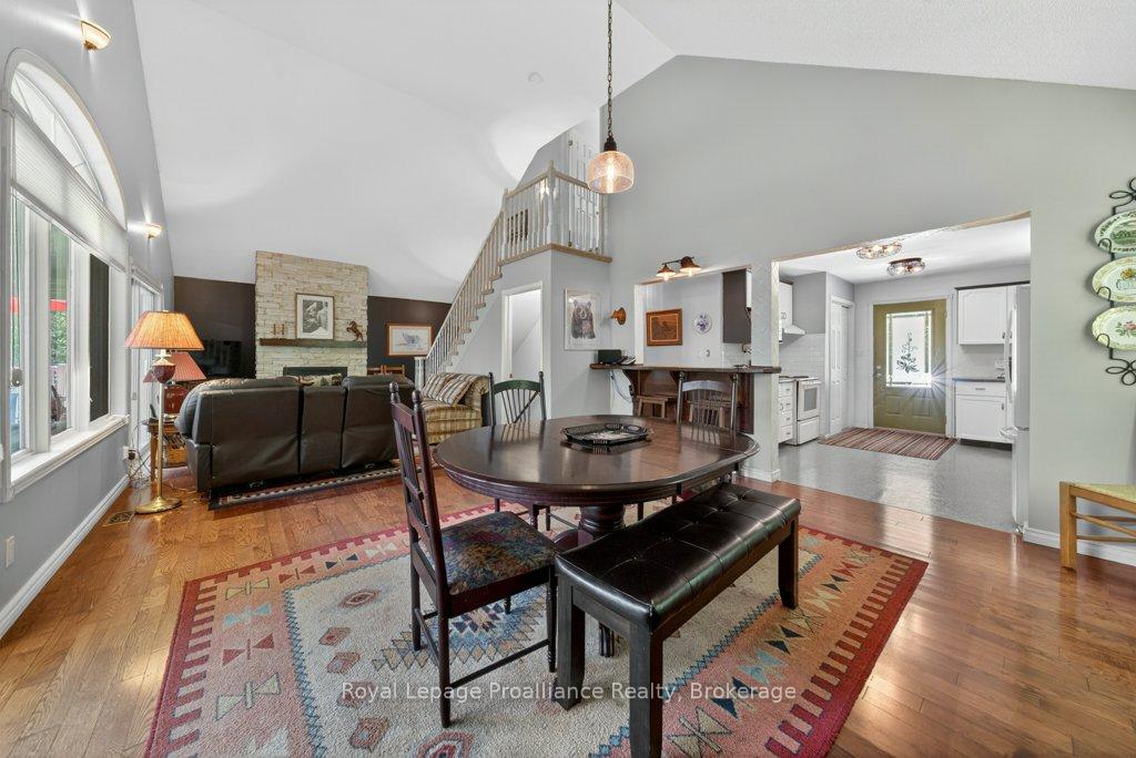 Photo 19 of 1401 Whites Road, Frontenac, Frontenac North — HOMEH