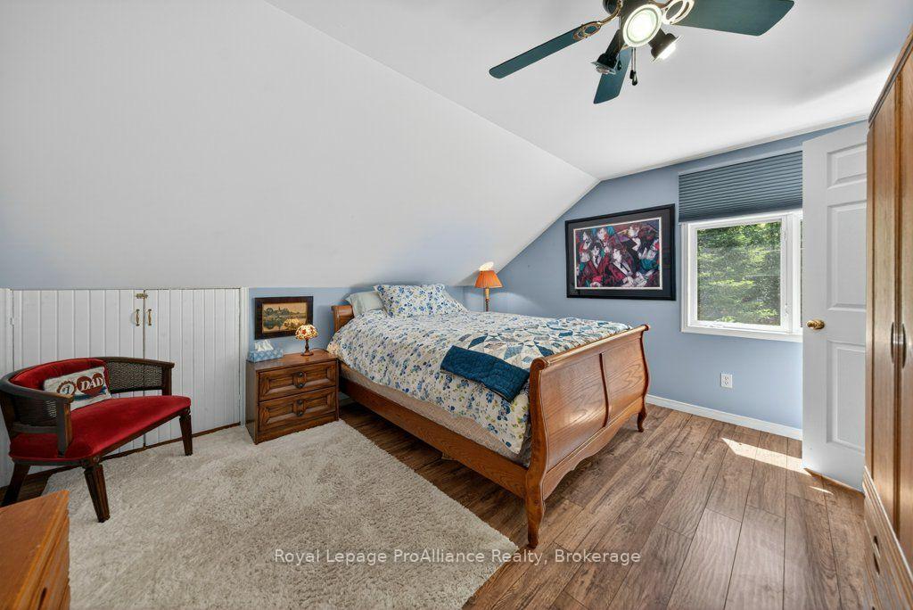 Photo 32 of 1401 Whites Road, Frontenac, Frontenac North — HOMEH