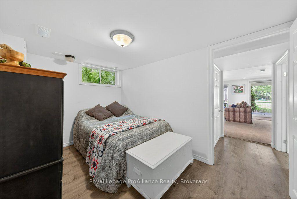 Photo 42 of 1401 Whites Road, Frontenac, Frontenac North — HOMEH