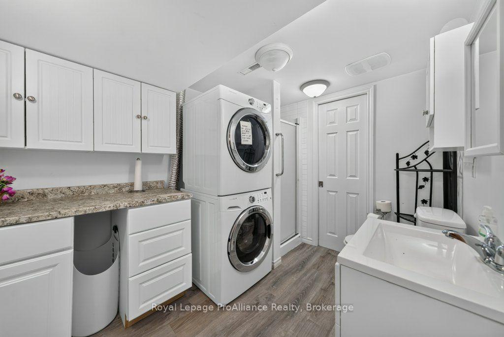 Photo 43 of 1401 Whites Road, Frontenac, Frontenac North — HOMEH