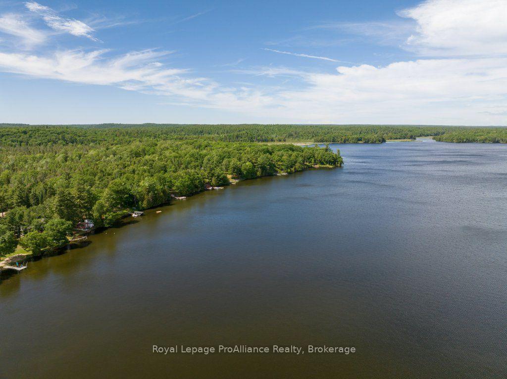 Photo 55 of 1401 Whites Road, Frontenac, Frontenac North — HOMEH