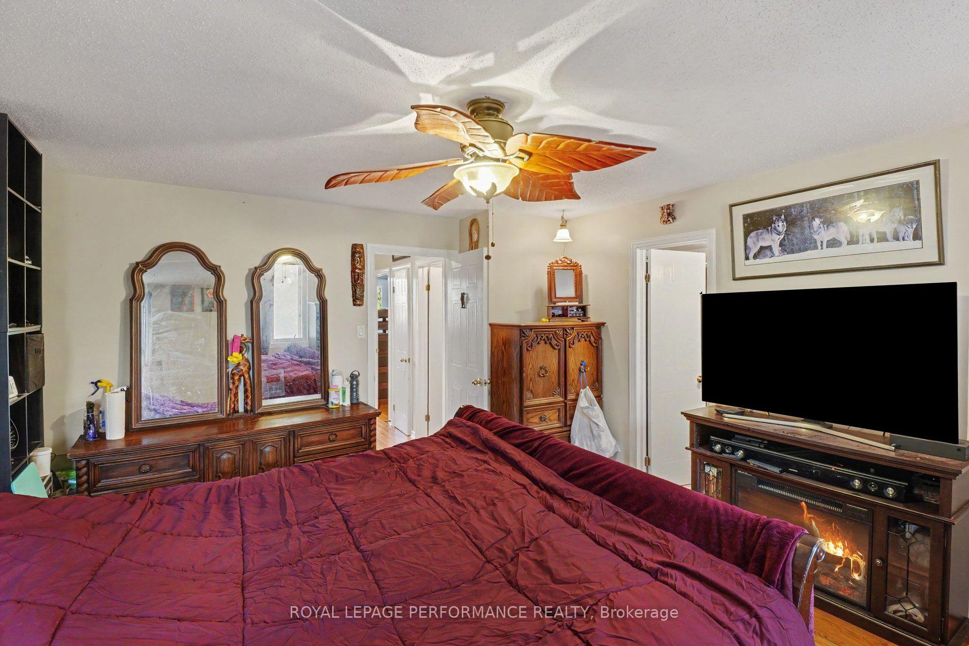 Photo 15 of 1478 Corsham Avenue, Ottawa, Fallingbrook/Pineridge — HOMEH