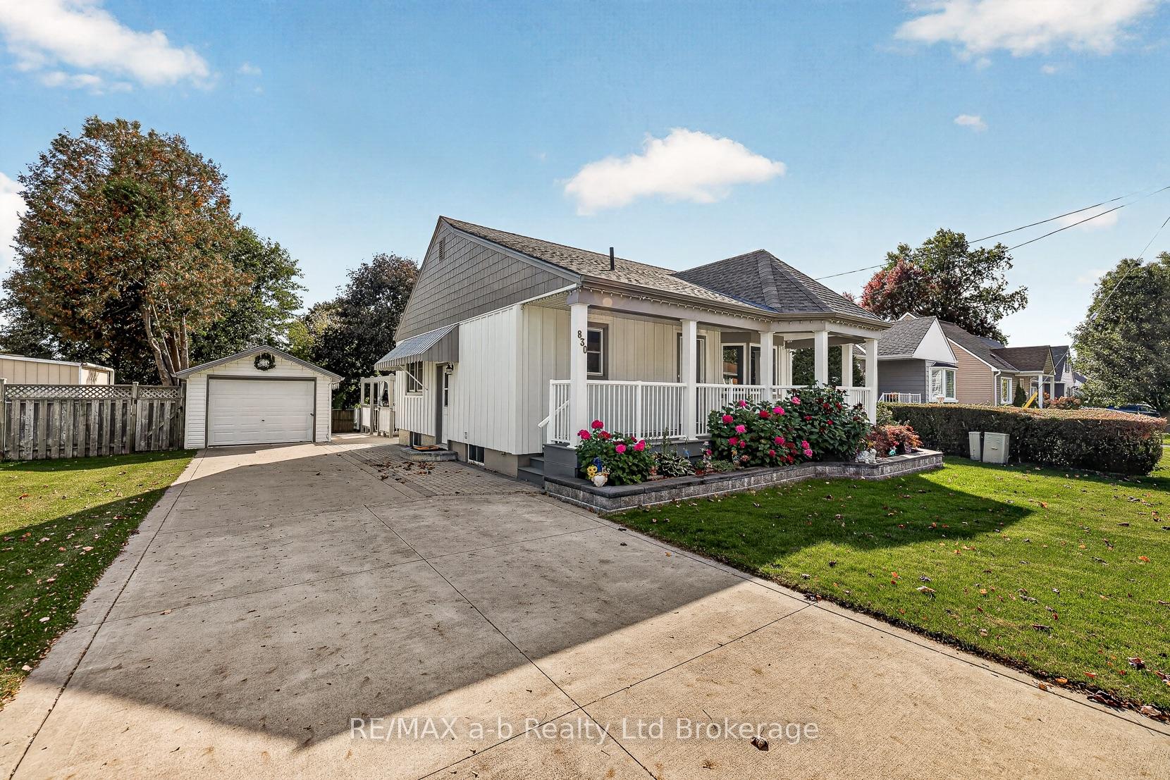 Photo 7 of 830 Maple Avenue, Woodstock, Woodstock - South — HOMEH