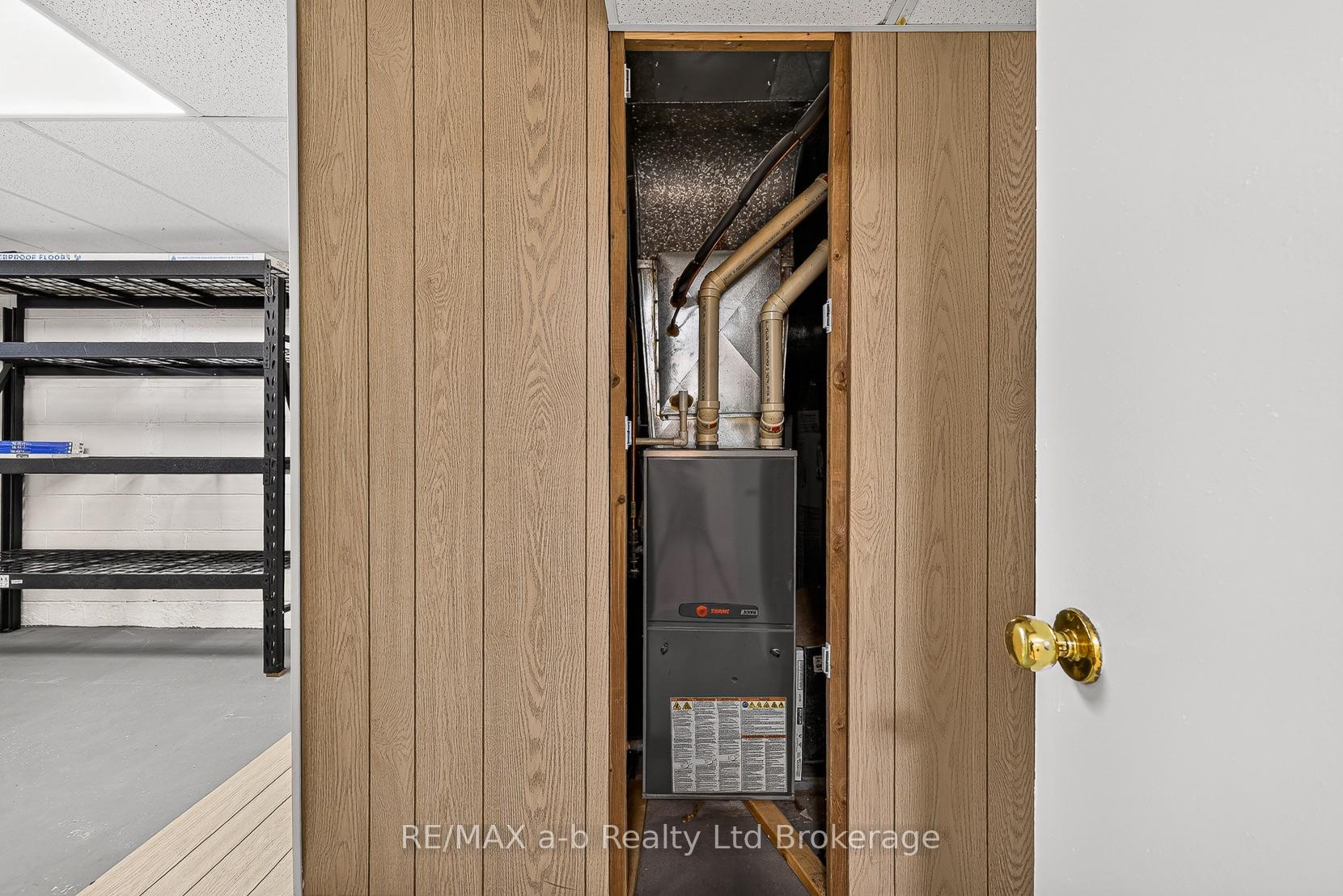 Photo 28 of 830 Maple Avenue, Woodstock, Woodstock - South — HOMEH