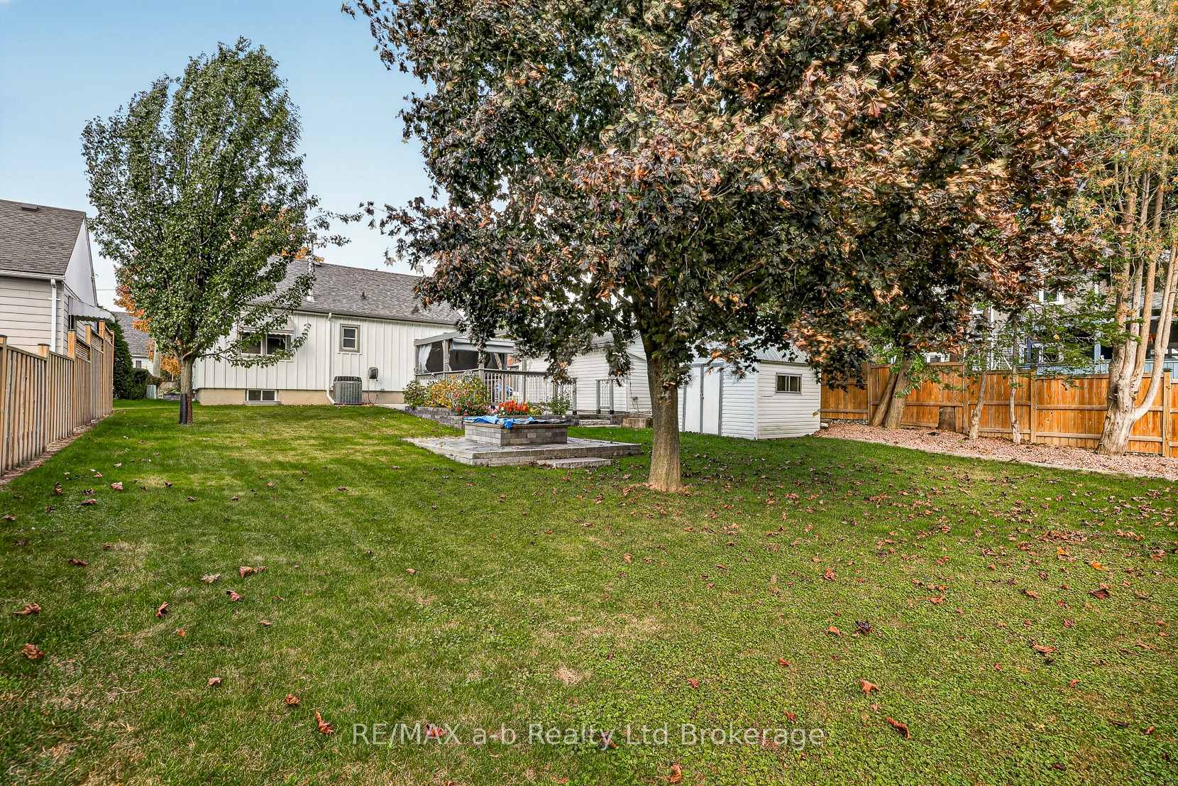 Photo 38 of 830 Maple Avenue, Woodstock, Woodstock - South — HOMEH