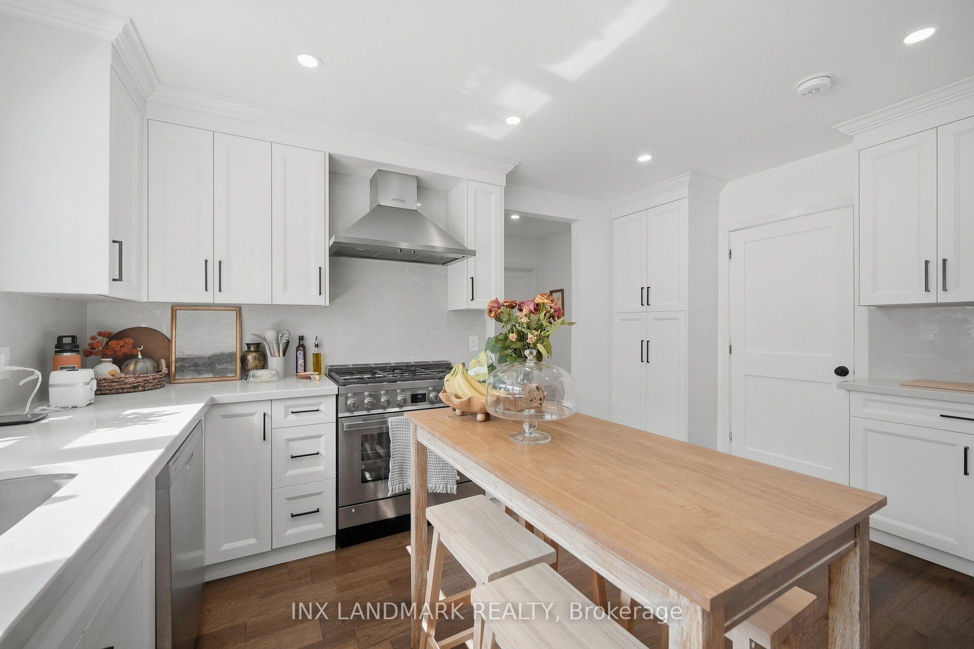 Photo 23 of 298 South Kingsway, Toronto, High Park-Swansea — HOMEH