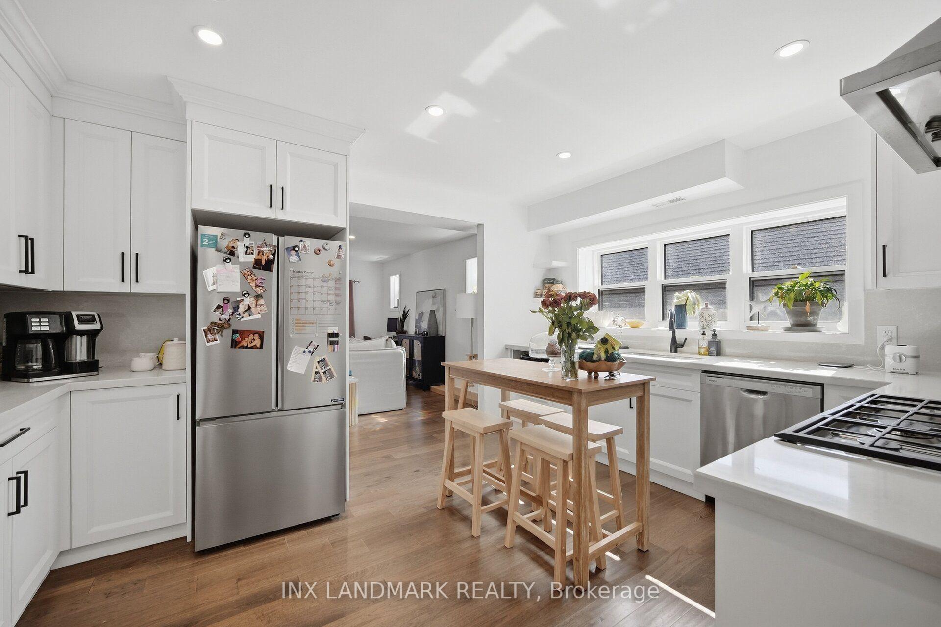 Photo 25 of 298 South Kingsway, Toronto, High Park-Swansea — HOMEH