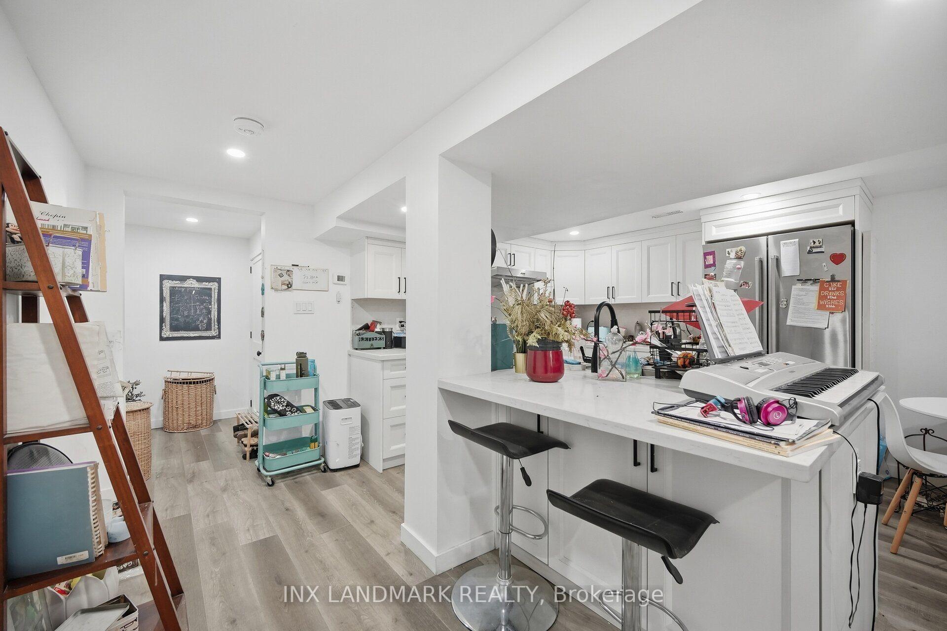 Photo 33 of 298 South Kingsway, Toronto, High Park-Swansea — HOMEH