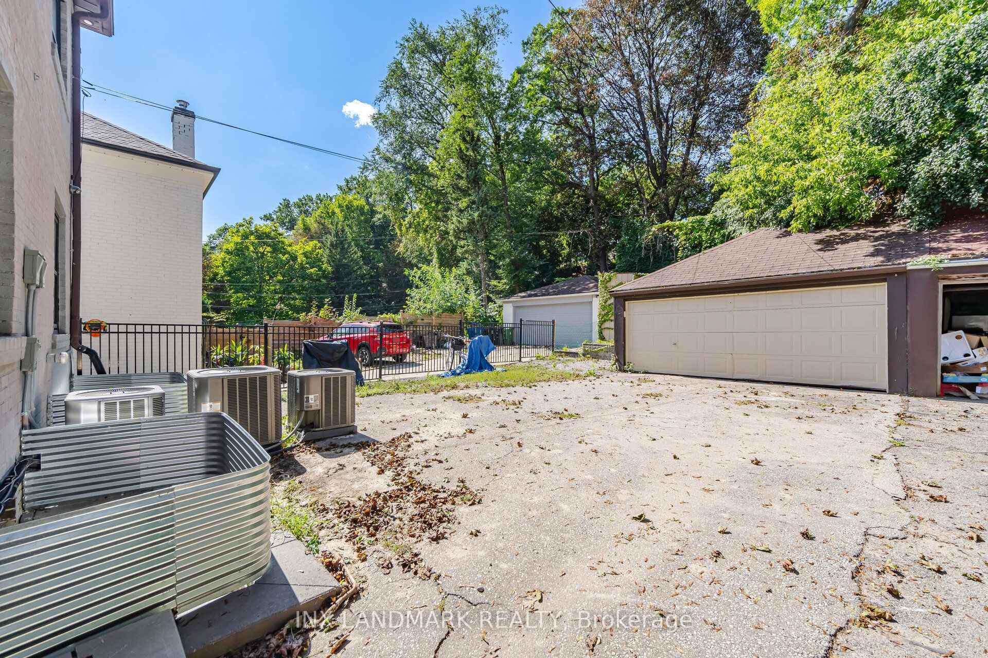 Photo 42 of 298 South Kingsway, Toronto, High Park-Swansea — HOMEH