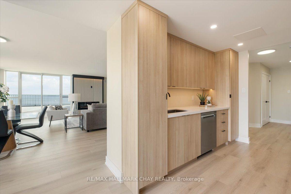 Photo 11 of Unit 1402, 65 Ellen Street, Barrie, Lakeshore — HOMEH