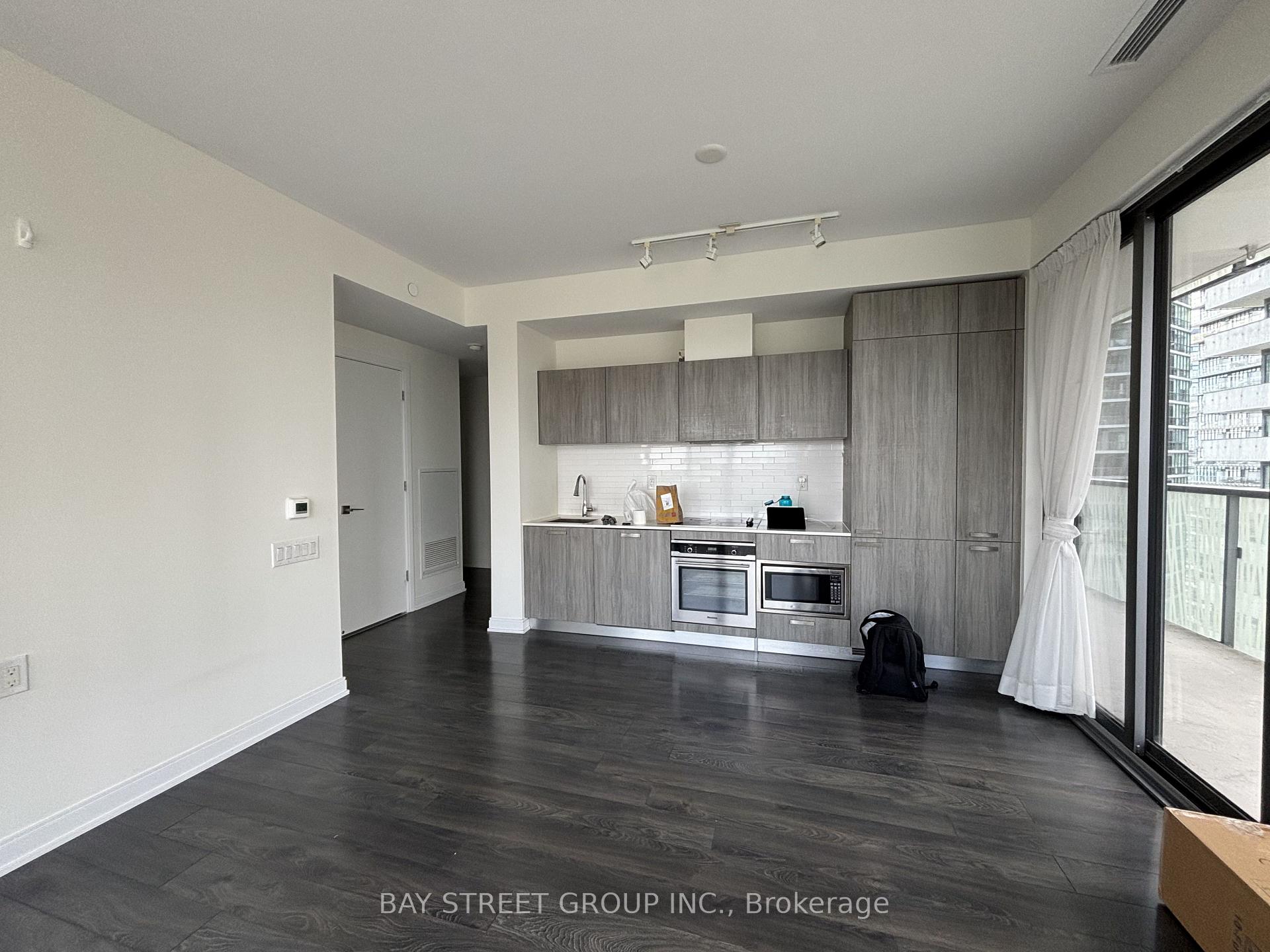 Photo 4 of Unit 2710, 50 Charles Street E, Toronto, Church-Yonge Corridor — HOMEH