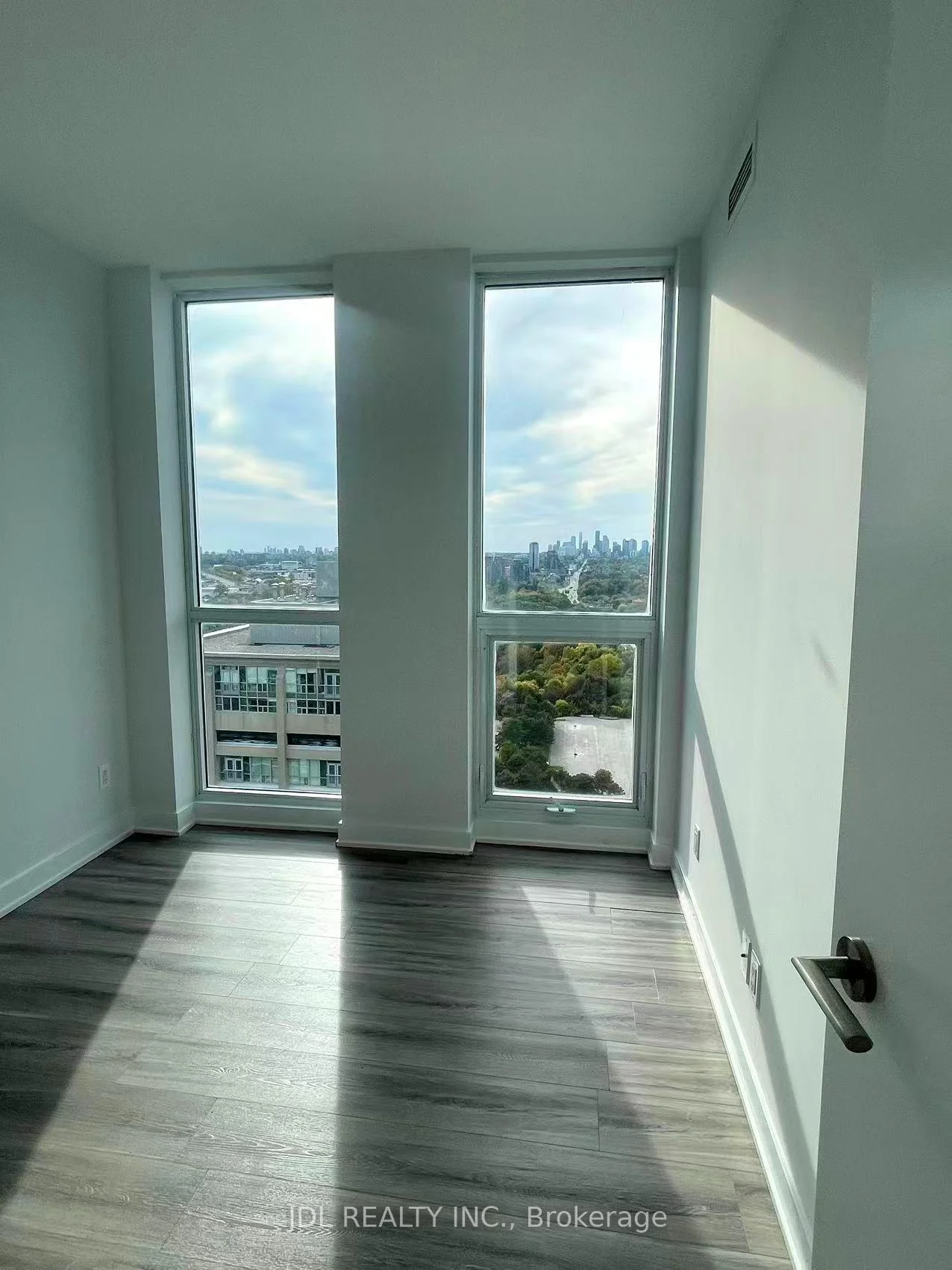Photo 13 of Unit 2609, 6 Sonic Way, Toronto, Flemingdon Park — HOMEH