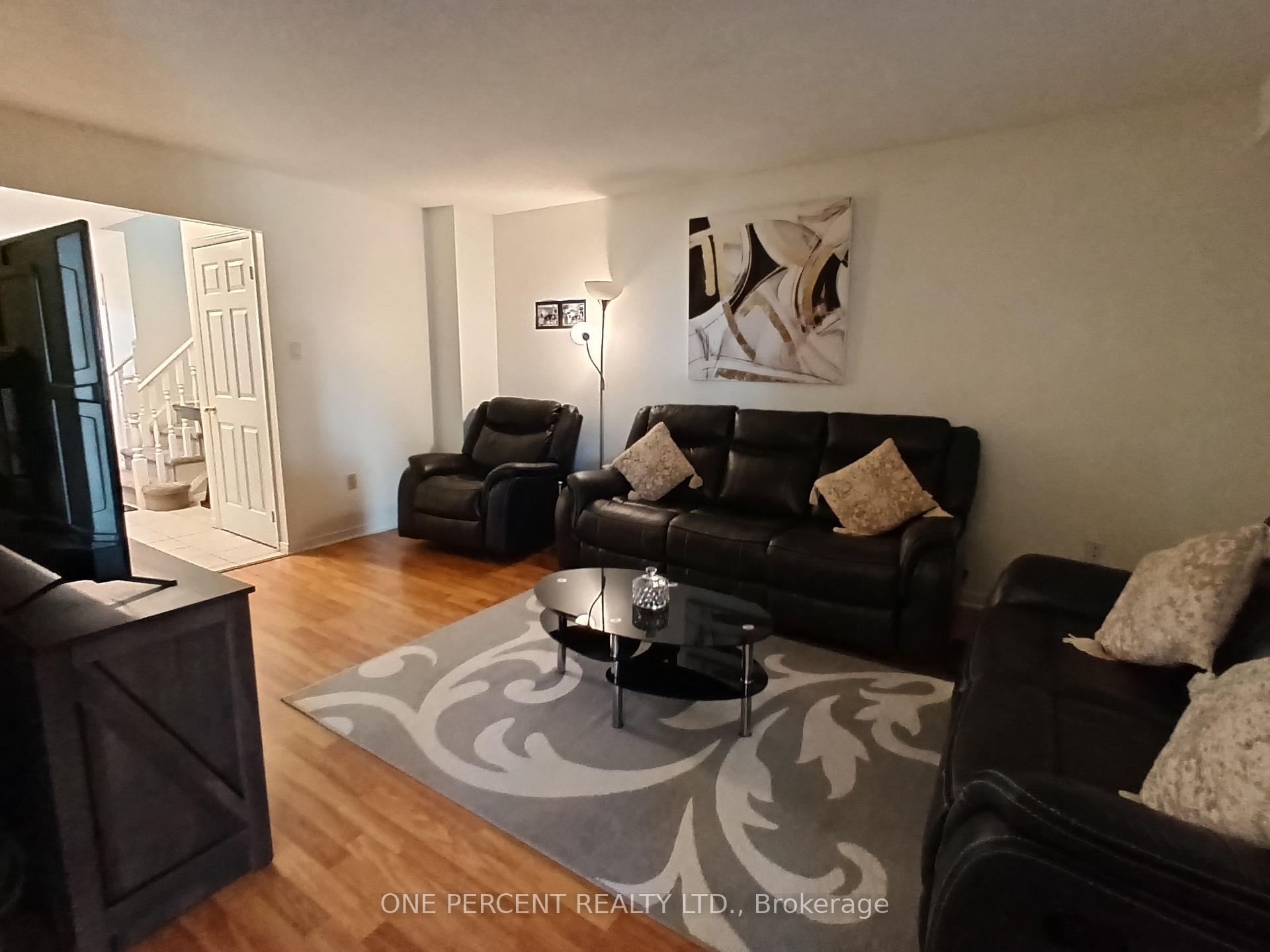 Photo 4 of 43 Commerford Street, Thorold, Confederation Heights — HOMEH
