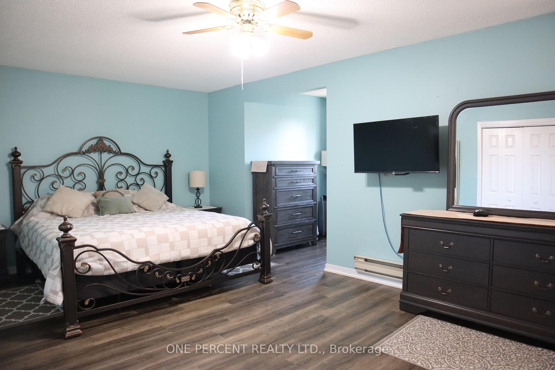 Photo 14 of 43 Commerford Street, Thorold, Confederation Heights — HOMEH