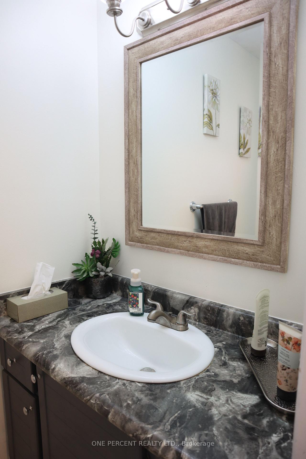 Photo 28 of 43 Commerford Street, Thorold, Confederation Heights — HOMEH