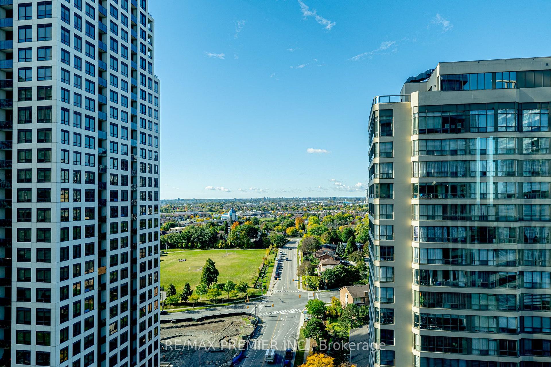 Photo 17 of Unit 2002, 33 Elm Drive W, Mississauga, City Centre — HOMEH