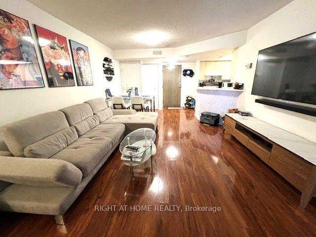 Photo 8 of Unit 2111, 1001 Bay Street, Toronto, Bay Street Corridor — HOMEH