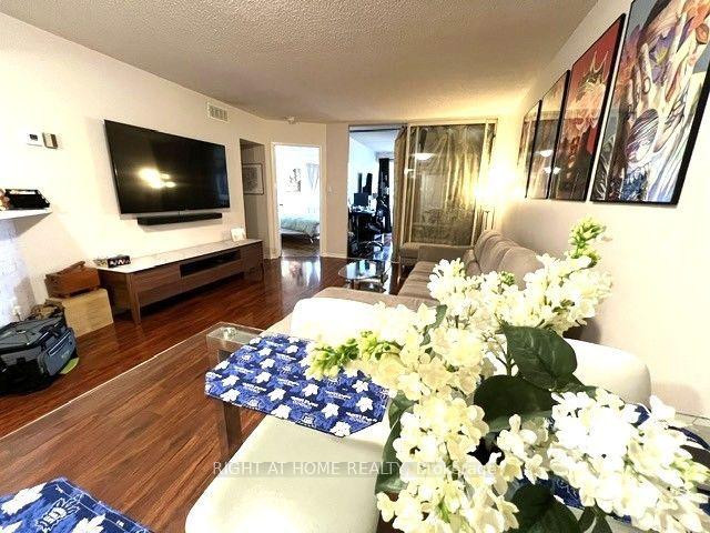 Photo 9 of Unit 2111, 1001 Bay Street, Toronto, Bay Street Corridor — HOMEH
