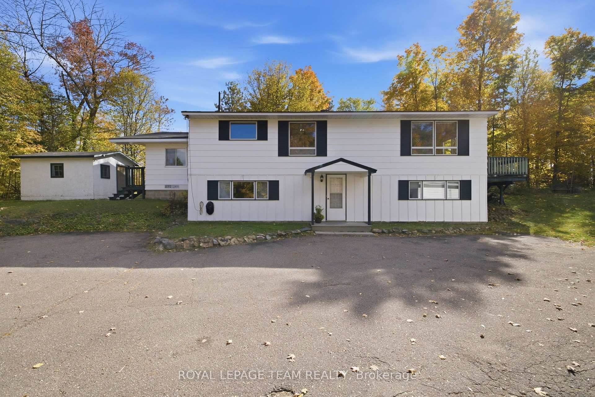 Photo 4 of 4775 Calabogie Road, Greater Madawaska, Greater Madawaska — HOMEH