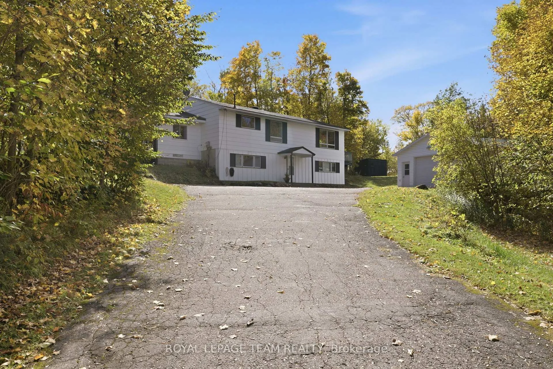 Photo 3 of 4775 Calabogie Road, Greater Madawaska, Greater Madawaska — HOMEH