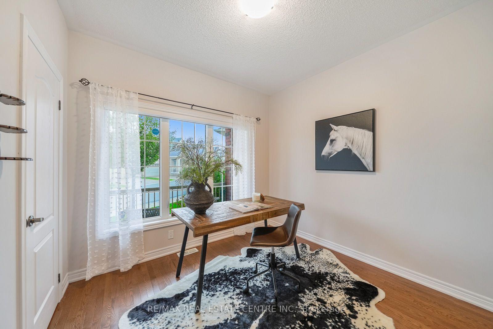 Photo 8 of 18 Seedhouse Road, Brampton, Sandringham-Wellington — HOMEH